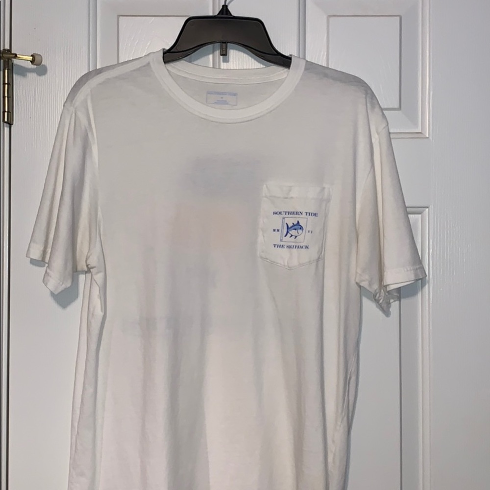 Men’s southern tide t shirt